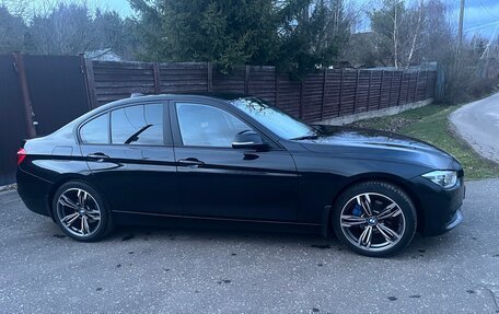 BMW 3 серия, 2017 год, 2 432 000 рублей, 8 фотография