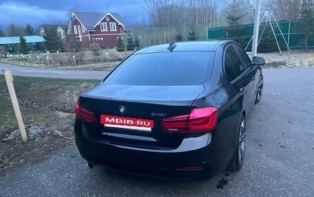 BMW 3 серия, 2017 год, 2 432 000 рублей, 11 фотография