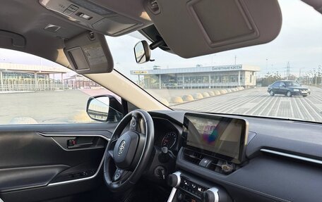 Toyota RAV4, 2019 год, 2 520 000 рублей, 12 фотография