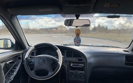 Hyundai Elantra III, 2001 год, 129 000 рублей, 7 фотография