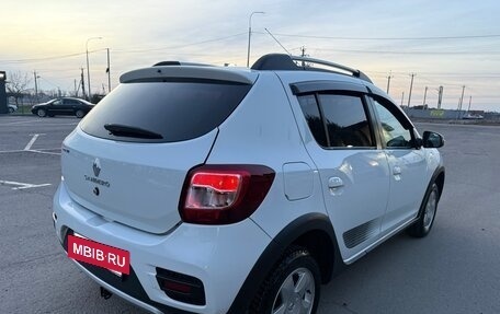 Renault Sandero II рестайлинг, 2017 год, 895 000 рублей, 9 фотография