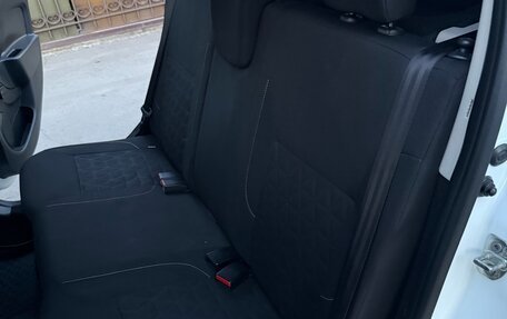 Renault Sandero II рестайлинг, 2017 год, 895 000 рублей, 25 фотография