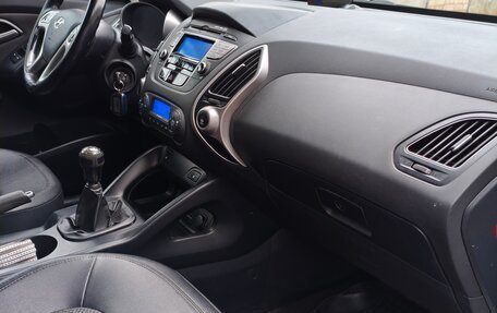 Hyundai ix35 I рестайлинг, 2011 год, 1 150 000 рублей, 10 фотография