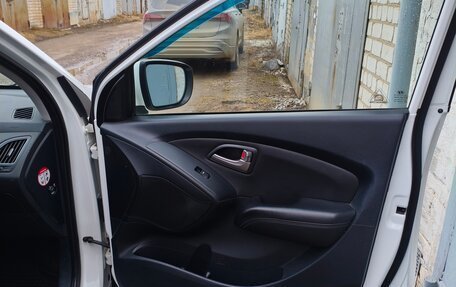 Hyundai ix35 I рестайлинг, 2011 год, 1 150 000 рублей, 17 фотография