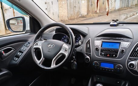 Hyundai ix35 I рестайлинг, 2011 год, 1 150 000 рублей, 11 фотография