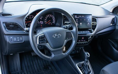 Hyundai Solaris II рестайлинг, 2021 год, 1 659 000 рублей, 6 фотография