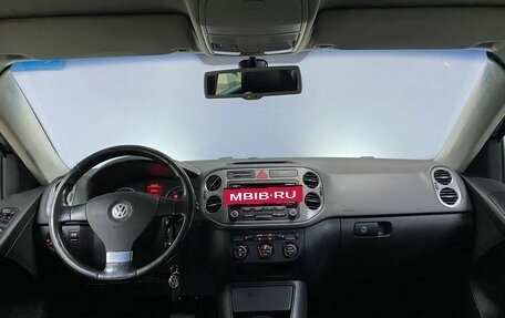 Volkswagen Tiguan I, 2009 год, 820 000 рублей, 12 фотография