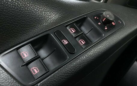 Volkswagen Tiguan I, 2009 год, 820 000 рублей, 20 фотография