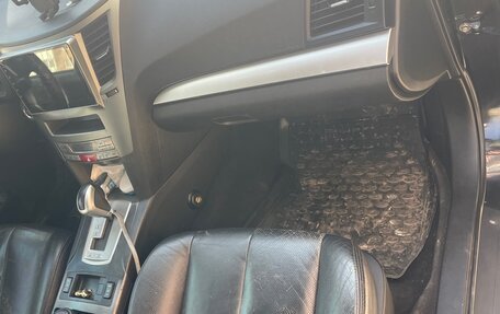 Subaru Outback IV рестайлинг, 2010 год, 850 000 рублей, 28 фотография