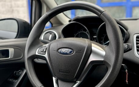 Ford Fiesta, 2015 год, 1 000 000 рублей, 13 фотография