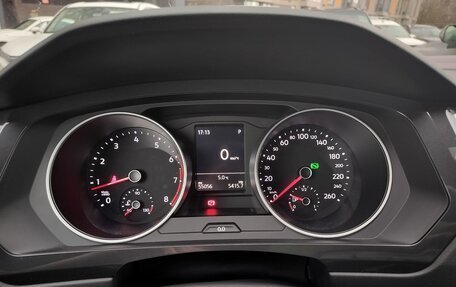 Volkswagen Tiguan II, 2019 год, 2 790 000 рублей, 9 фотография