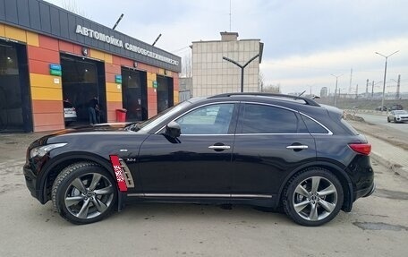 Infiniti QX70, 2016 год, 2 700 000 рублей, 10 фотография