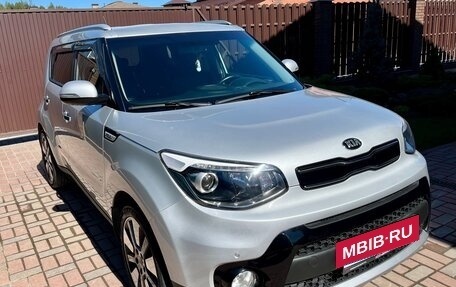 KIA Soul II рестайлинг, 2018 год, 1 880 000 рублей, 2 фотография