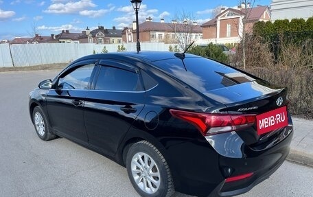 Hyundai Solaris II рестайлинг, 2019 год, 4 фотография