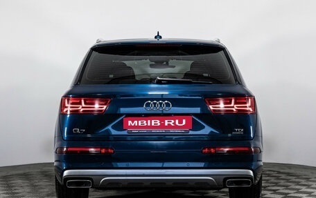 Audi Q7, 2018 год, 4 500 000 рублей, 7 фотография