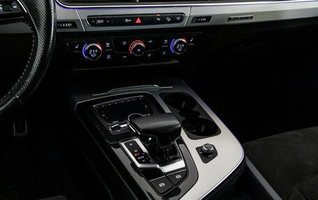 Audi Q7, 2018 год, 4 500 000 рублей, 15 фотография