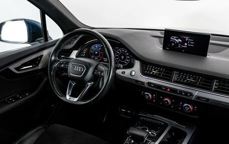 Audi Q7, 2018 год, 4 500 000 рублей, 17 фотография