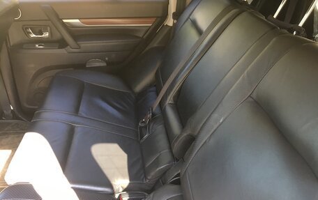 Mitsubishi Pajero IV, 2007 год, 1 650 000 рублей, 10 фотография