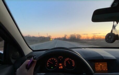 Opel Astra H, 2008 год, 650 000 рублей, 2 фотография