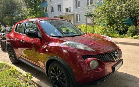 Nissan Juke II, 2011 год, 850 000 рублей, 3 фотография