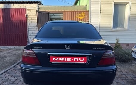 Honda Accord VII рестайлинг, 1999 год, 400 000 рублей, 3 фотография