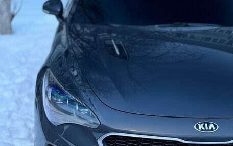 KIA Stinger I, 2019 год, 2 000 000 рублей, 3 фотография