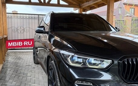 BMW X5, 2020 год, 6 850 000 рублей, 2 фотография