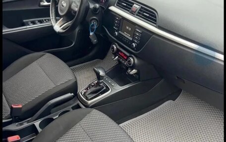 KIA Rio IV, 2019 год, 1 580 000 рублей, 2 фотография