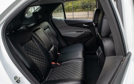 Chevrolet Equinox III, 2017 год, 1 999 000 рублей, 10 фотография