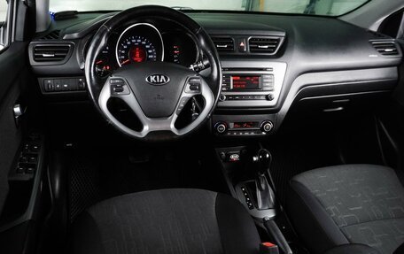 KIA Rio III рестайлинг, 2015 год, 1 139 000 рублей, 6 фотография