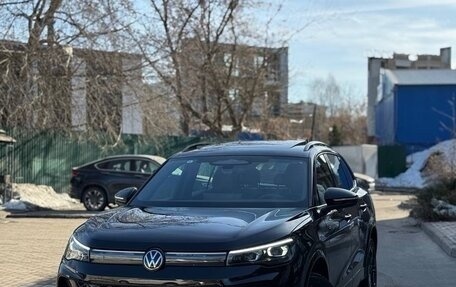 Volkswagen Tiguan, 2025 год, 4 950 000 рублей, 4 фотография
