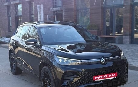 Volkswagen Tiguan, 2025 год, 4 950 000 рублей, 2 фотография