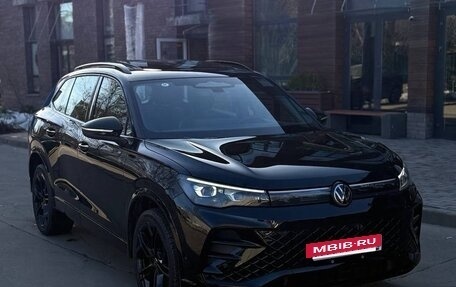 Volkswagen Tiguan, 2025 год, 4 950 000 рублей, 3 фотография