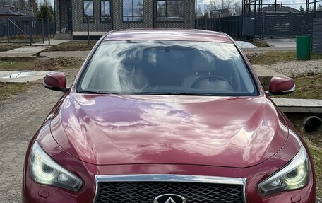 Infiniti Q50 I рестайлинг, 2015 год, 1 450 000 рублей, 3 фотография