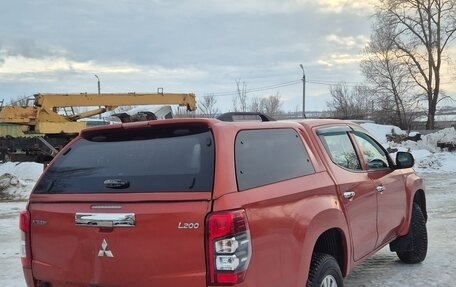 Mitsubishi L200 IV рестайлинг, 2019 год, 2 100 000 рублей, 5 фотография