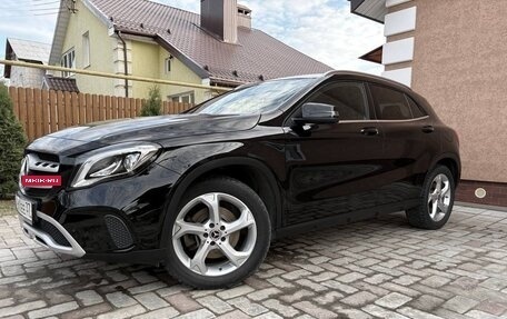 Mercedes-Benz GLA, 2018 год, 3 049 000 рублей, 7 фотография