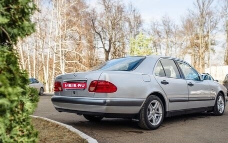 Mercedes-Benz E-Класс, 1996 год, 750 000 рублей, 15 фотография