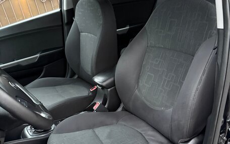 KIA Rio III рестайлинг, 2015 год, 870 000 рублей, 17 фотография