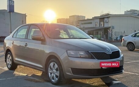 Skoda Rapid I, 2018 год, 1 199 999 рублей, 6 фотография