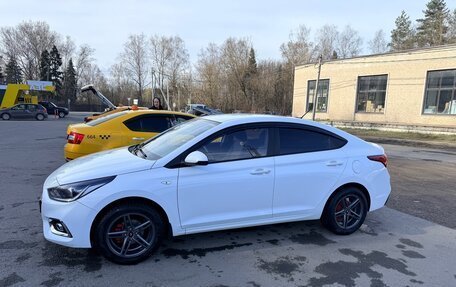 Hyundai Solaris II рестайлинг, 2019 год, 1 600 000 рублей, 7 фотография