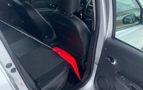 Renault Sandero II рестайлинг, 2016 год, 780 000 рублей, 6 фотография