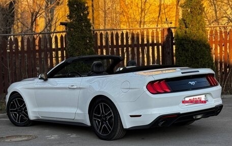 Ford Mustang VI рестайлинг, 2017 год, 3 000 000 рублей, 3 фотография