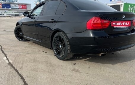 BMW 3 серия, 2011 год, 1 130 000 рублей, 7 фотография