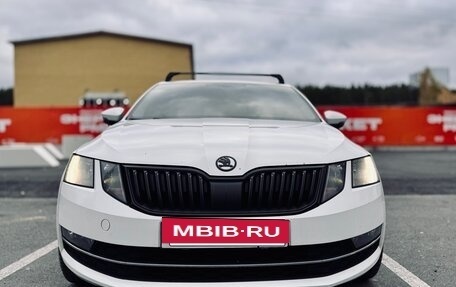 Skoda Octavia, 2018 год, 1 950 000 рублей, 2 фотография