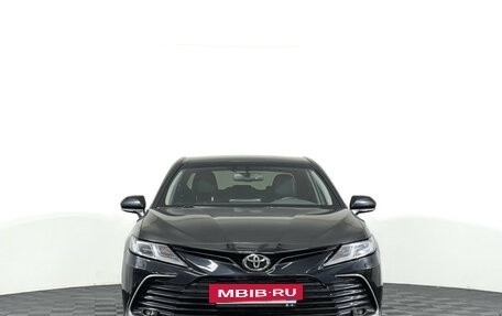 Toyota Camry, 2021 год, 3 070 000 рублей, 2 фотография