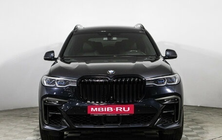 BMW X7, 2021 год, 2 фотография