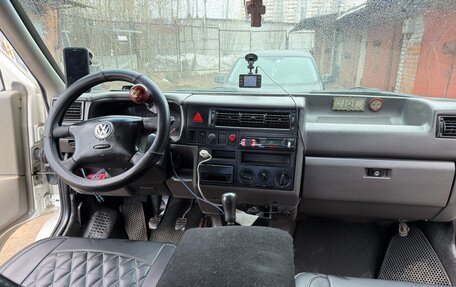 Volkswagen Transporter T4, 2000 год, 1 050 000 рублей, 6 фотография