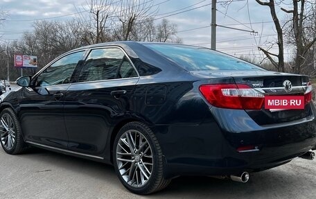 Toyota Camry, 2014 год, 1 790 000 рублей, 5 фотография