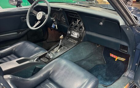 Chevrolet Corvette C3, 1982 год, 7 300 000 рублей, 10 фотография