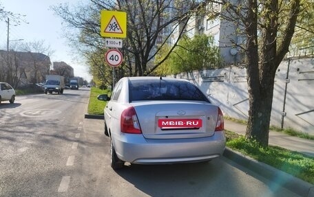 Hyundai Verna II, 2007 год, 450 000 рублей, 3 фотография